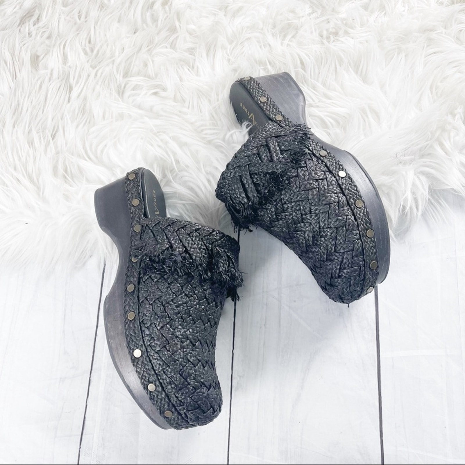 Sans Arcidet Women's Paris Black Rafia Fringe Clogs Open Back Size 41 — image 4 of 7